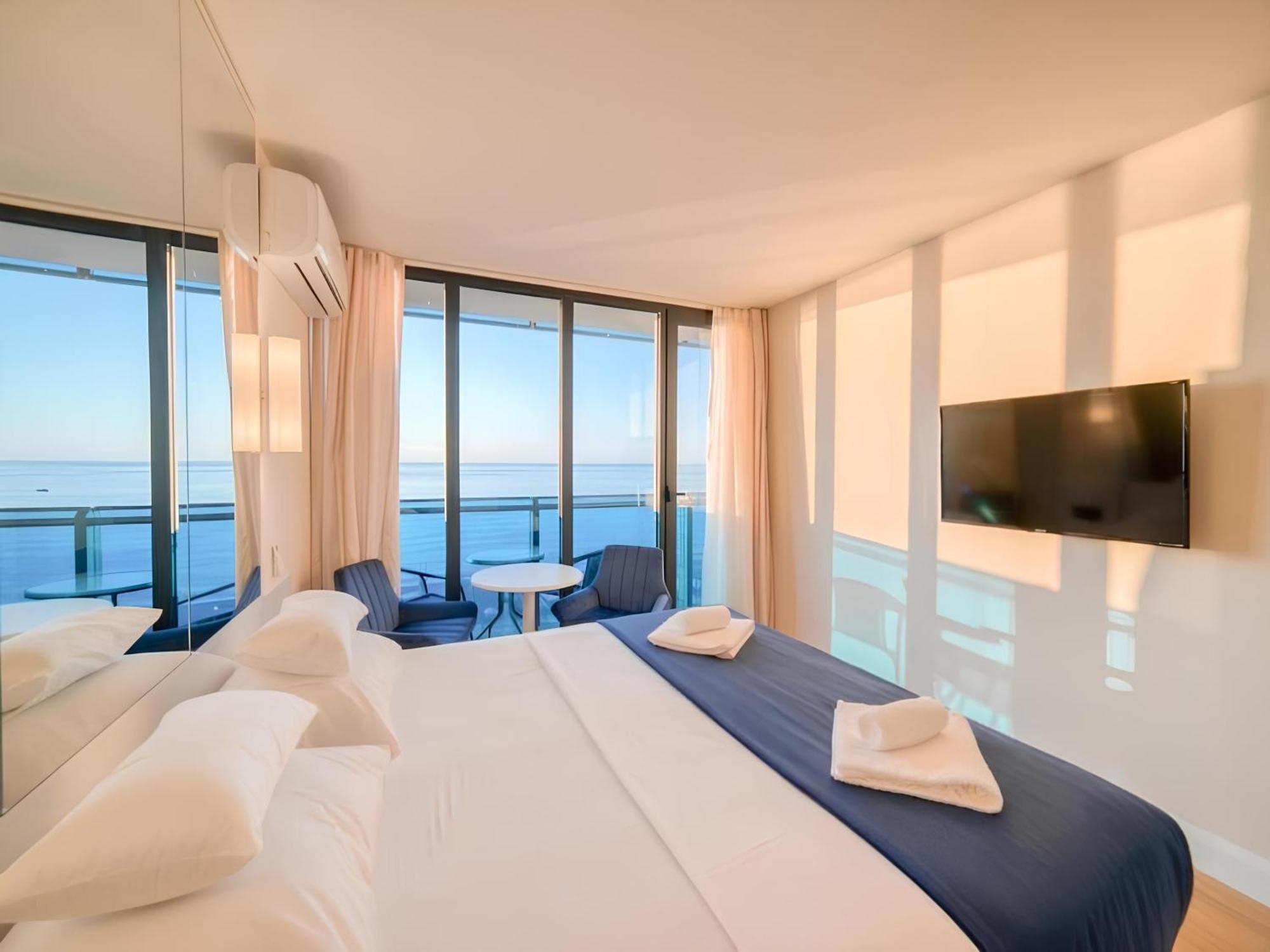 Orbi Panoramic Apartment Batumi